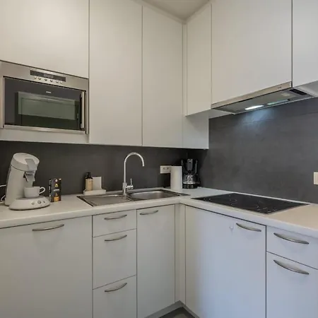 Stunning Sea View With Private Terrace Apartman *