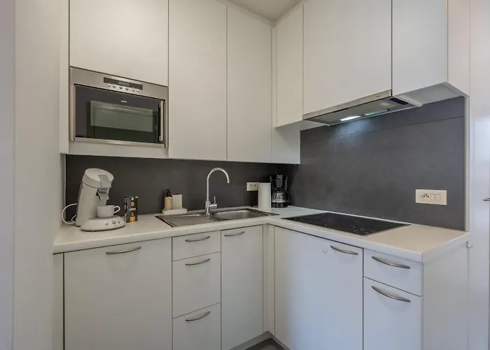 Stunning Sea View With Private Terrace Apartman *